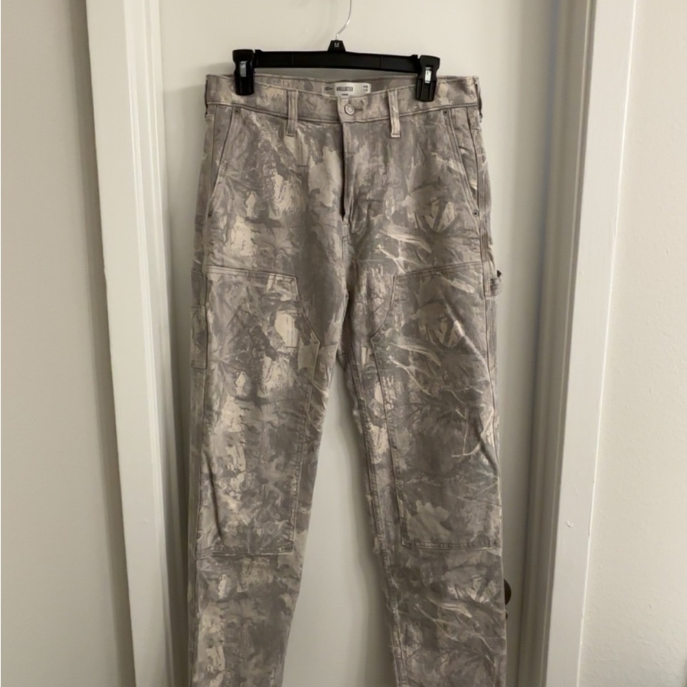 Hollister Gray Patterned Pants